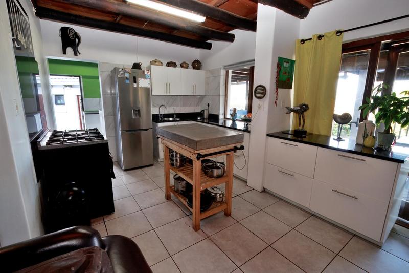 5 Bedroom Property for Sale in Stilbaai Wes Western Cape